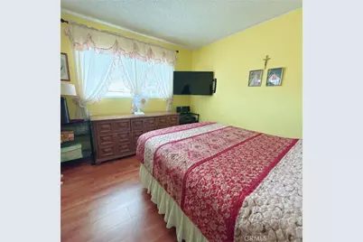 10415 McVine Avenue #2, Sunland, CA 91040 - Photo 19