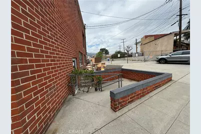 2501 Honolulu Avenue, Montrose, CA 91020 - Photo 5