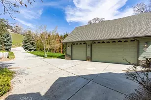 24500 Heather Ct, Tehachapi, CA 93561 - Photo 11