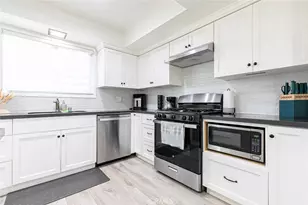 8673 Herrick Ave, Los Angeles, CA 91352 - Photo 15