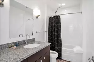 1100 Wilshire Blvd, Los Angeles, CA 90017 - Photo 21