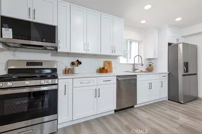 1754 N Berendo Street, Los Angeles, CA 90027 - Photo 13