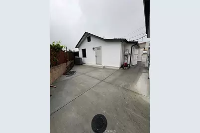 3238 Foothill Boulevard, La Crescenta, CA 91214 - Photo 23