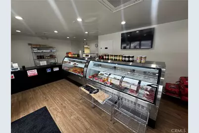 3238 Foothill Boulevard, La Crescenta, CA 91214 - Photo 5