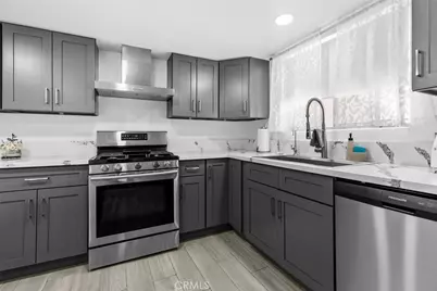 8801 Cedros Avenue #7, Panorama City, CA 91402 - Photo 13