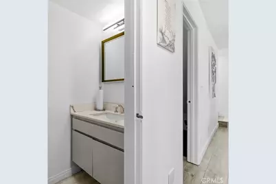 8801 Cedros Avenue #7, Panorama City, CA 91402 - Photo 15