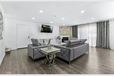 8801 Cedros Avenue #7, Panorama City, CA 91402 - Photo 3