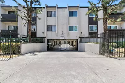 8801 Cedros Avenue #7, Panorama City, CA 91402 - Photo 7