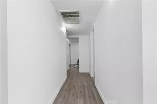 8801 Cedros Ave, Panorama City, CA 91402 - Photo 27