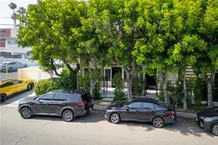 4405 Ventura Canyon Ave, Sherman Oaks, CA 91423 - Photo 43