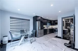 4405 Ventura Canyon Ave, Sherman Oaks, CA 91423 - Photo 17