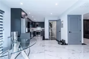 4405 Ventura Canyon Ave, Sherman Oaks, CA 91423 - Photo 13