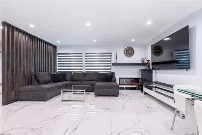 4405 Ventura Canyon Avenue, Sherman Oaks, CA 91423 - Photo 7