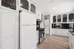 12616 Terra Bella St, Pacoima, CA 91331 - Photo 15