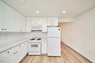 1103 S Hobart Blvd, Los Angeles, CA 90006 - Photo 37