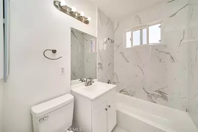 1103 S Hobart Boulevard, Los Angeles, CA 90006 - Photo 41