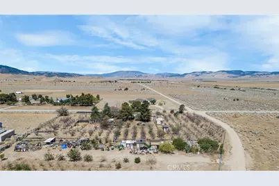 49750 Three Points Road, Lancaster, CA 93536 - Photo 53