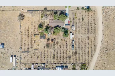 49750 Three Points Road, Lancaster, CA 93536 - Photo 57