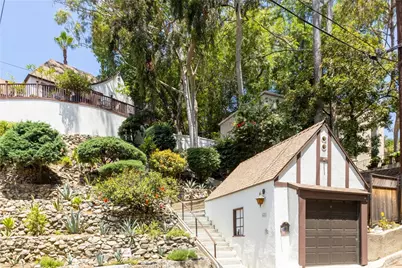 641 Canyon Drive, Glendale, CA 91206 - Photo 23