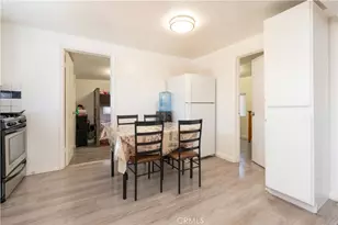 285 W 9th St, San Pedro, CA 90731 - Photo 17