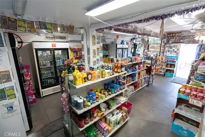 285 W 9th Street, San Pedro, CA 90731 - Photo 7