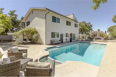 11801 Thunderbird Avenue, Porter Ranch, CA 91326 - Photo 47
