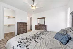 27642 Camellia Dr, Saugus, CA 91350 - Photo 23