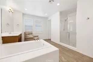 27642 Camellia Dr, Saugus, CA 91350 - Photo 33