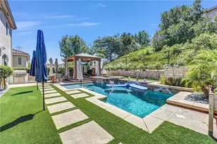 21756 Redwood Canyon Pl, Saugus, CA 91390 - Photo 19