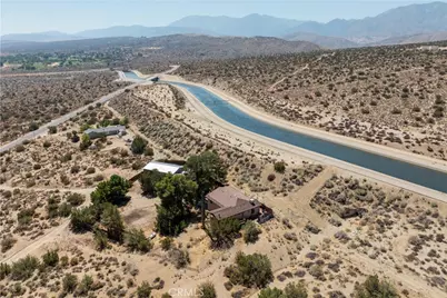 32451 Valyermo Road, Pearblossom, CA 93553 - Photo 27