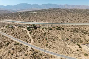 32451 Valyermo Rd, Pearblossom, CA 93553 - Photo 25