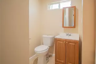 1805 W 35th St, Los Angeles, CA 90018 - Photo 37