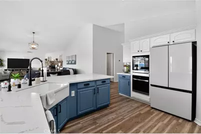 26502 Blue Water Road, Helendale, CA 92342 - Photo 15