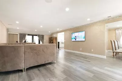 4710 Ventura Canyon Avenue, Sherman Oaks, CA 91423 - Photo 9