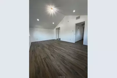 2430 Orange Avenue, La Crescenta, CA 91214 - Photo 21