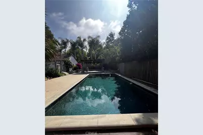 2430 Orange Avenue, La Crescenta, CA 91214 - Photo 43