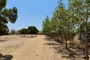 5330 Goss Rd, Phelan, CA 92371 - Photo 37