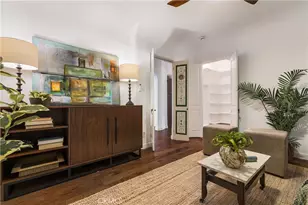10452 Lindbrook Dr, Los Angeles, CA 90024 - Photo 13