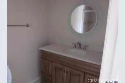 9542 Via Venezia, Burbank, CA 91504 - Photo 5