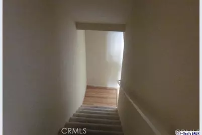 9542 Via Venezia, Burbank, CA 91504 - Photo 3