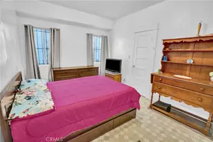 1417 S Norton Ave, Los Angeles, CA 90019 - Photo 13