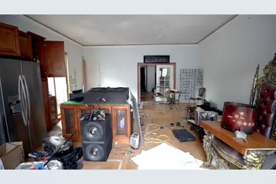 9928 Sunland Boulevard, Sunland, CA 91040 - Photo 9