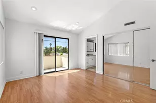 14715 Saticoy St, Van Nuys, CA 91405 - Photo 19