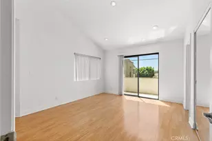 14715 Saticoy St, Van Nuys, CA 91405 - Photo 21