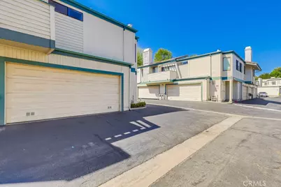 10435 Newhome Avenue #7, Sunland, CA 91040 - Photo 41