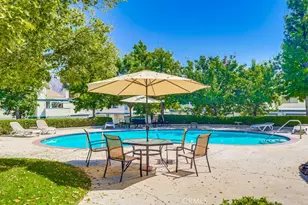 10435 Newhome Ave, Sunland, CA 91040 - Photo 45