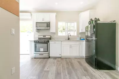 11024 Peoria Street, Los Angeles, CA 91352 - Photo 55