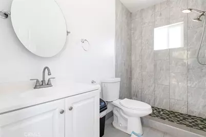 11024 Peoria Street, Los Angeles, CA 91352 - Photo 45