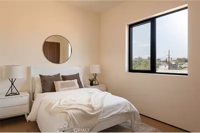 2221 West Starview Lane, Los Angeles, CA 90026 - Photo 17