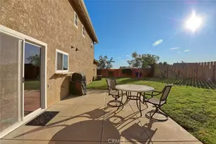 14047 Simshaw Ave, Sylmar, CA 91342 - Photo 25